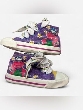 Vintage BARNEY Purple Dinosaur Lace Up Shoes Toddler Size 7 1993 Magician